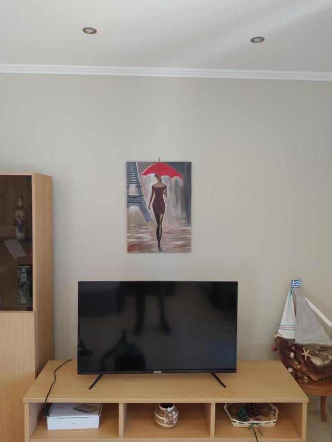 Vila Just Constructed! Gastuni Exteriér fotografie